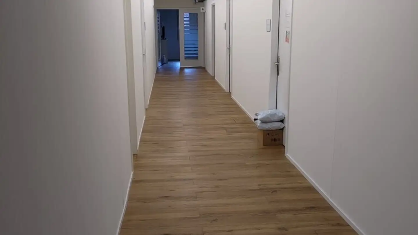 Bureau à louer - St. Jakob-Strasse, 4132 Muttenz - Photo 2