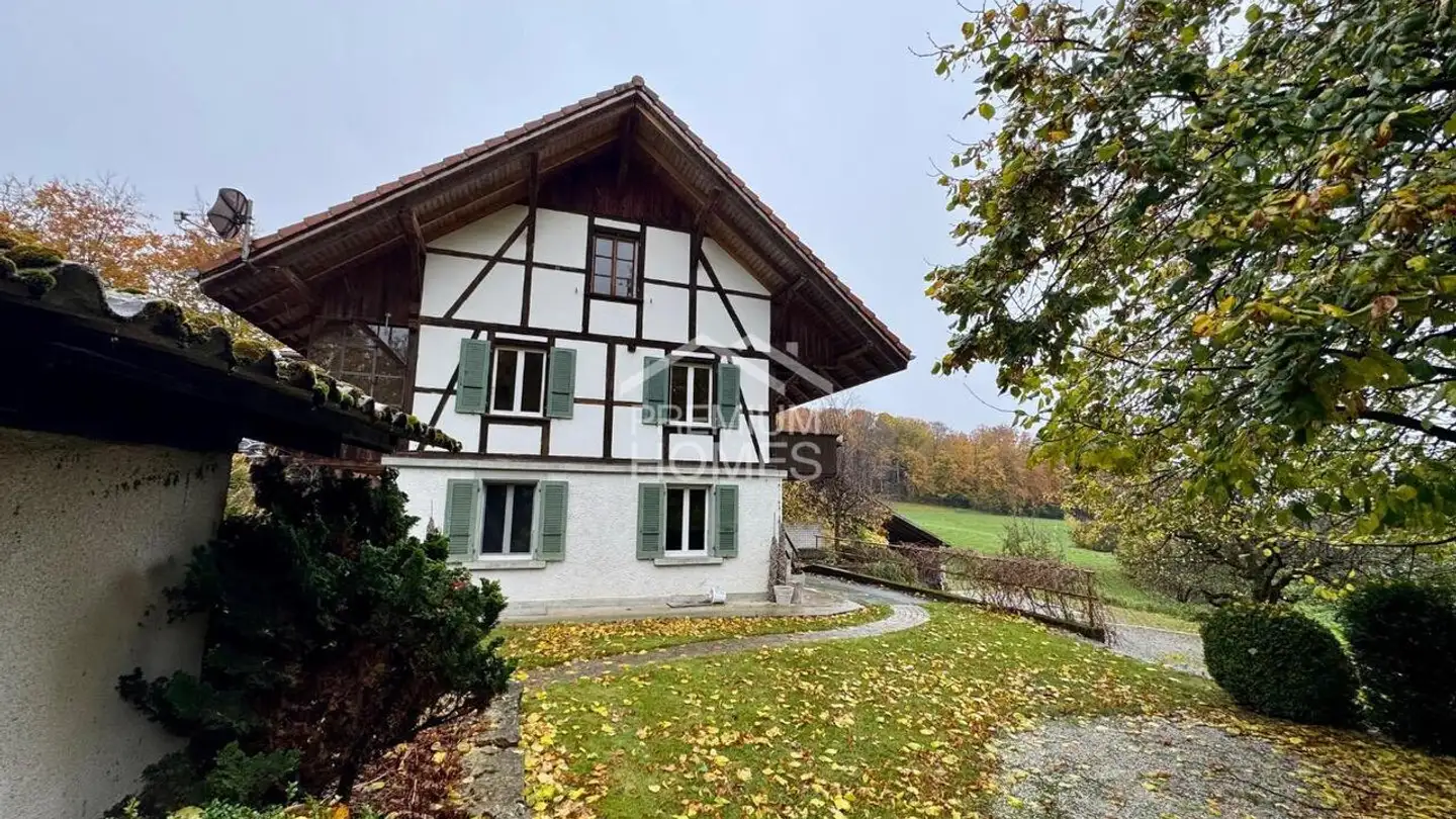 Maison atypique à vendre - 1714 Heitenried