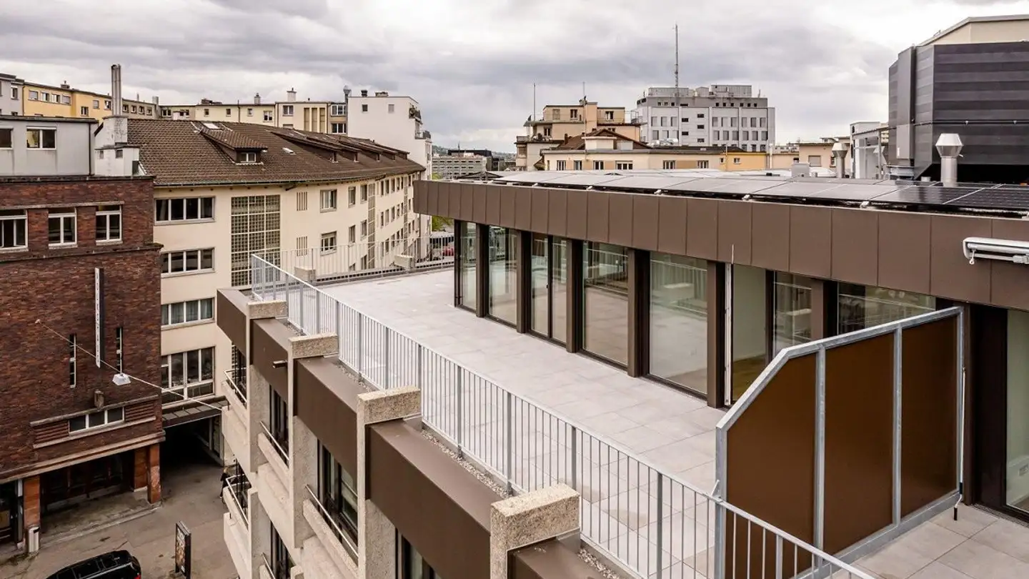 Attico in affitto - Rue Theodor-Kocher / Theodor-Kocher-Strasse 11, 2502 Biel/Bienne - Foto 4