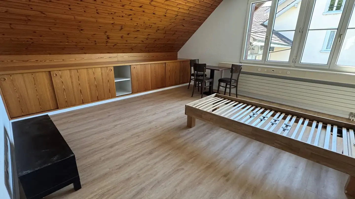 Zimmer mieten - Badenerstrasse 4, 8104 Weiningen ZH