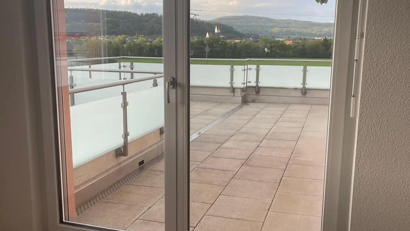 Attique à louer - Dammweg 12, 8187 Weiach - Photo 2