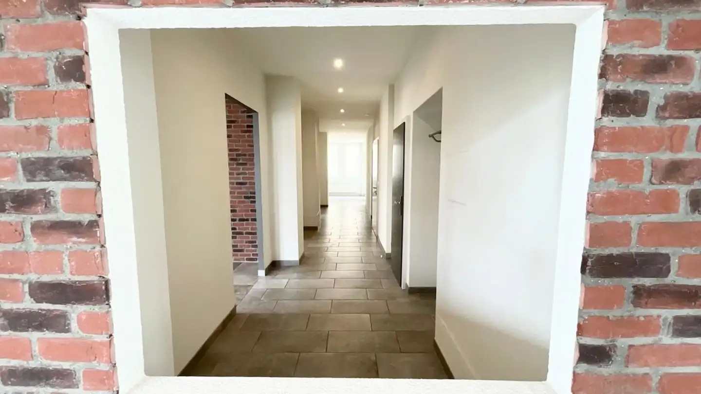 Loft à louer - Rue De La Charrière 37, 2300 La Chaux-de-Fonds - Photo 4