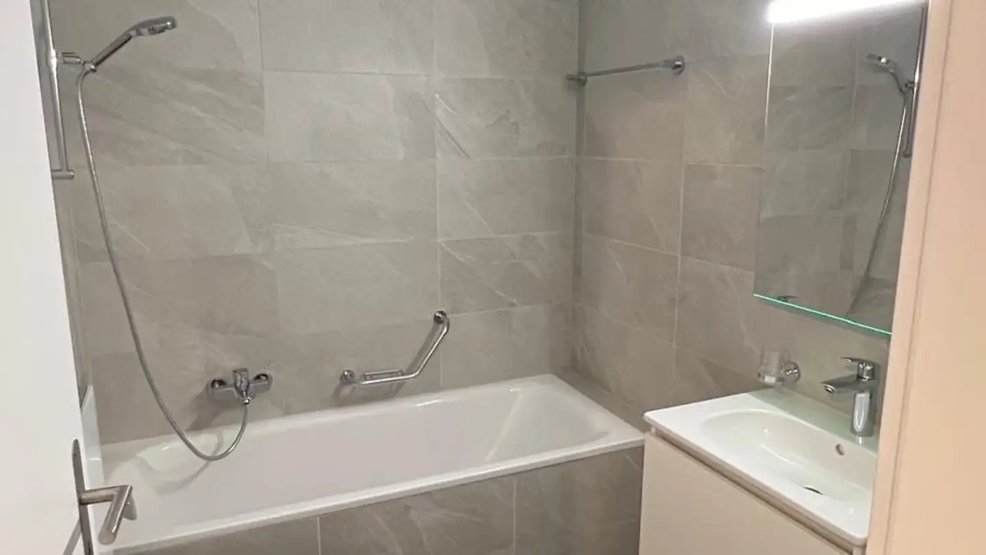 Apartment for rent - 1753 Matran - Photo 3