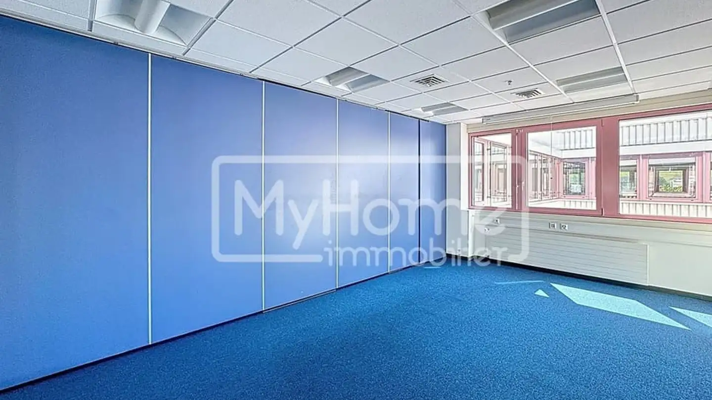 Commercial à louer - Route De Denges 28e, 1027 Lonay