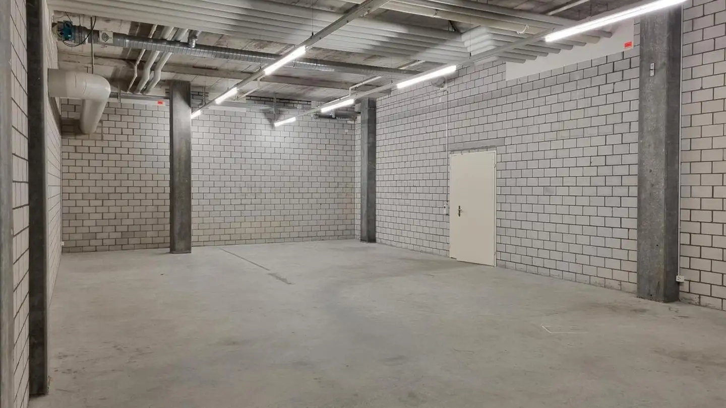 Spazio di archiviazione in affitto - Langhaus, 5400 Baden - Photo 2