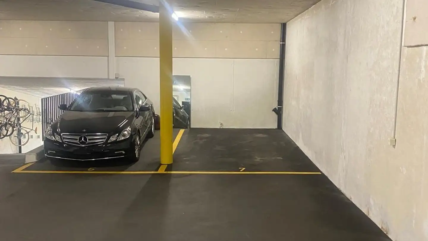 Tiefgaragenstellplatz mieten - Weinbergstrasse, 8802 Kilchberg ZH