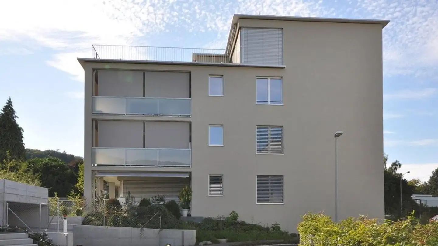 Tiefgaragenstellplatz mieten - Breitwies, 5420 Ehrendingen