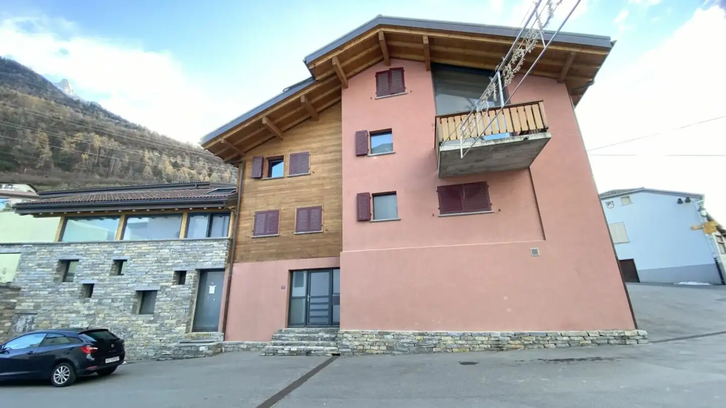 Casa singola in vendita - Route Du Village 93, 1907 Saxon