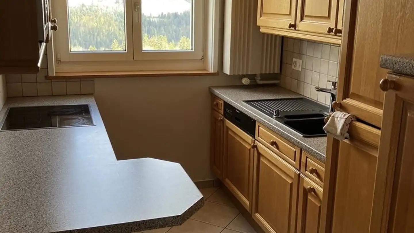Apartment for rent - La Cité 102, 2325 Les Planchettes