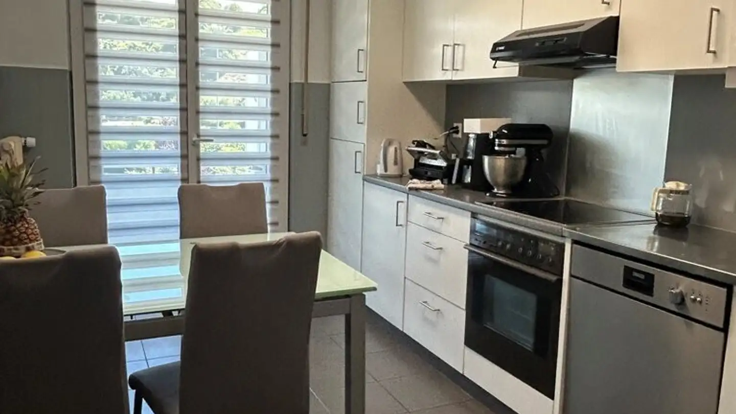 Appartement à louer - Avenue De La Gare, 1964 Conthey - Photo 4