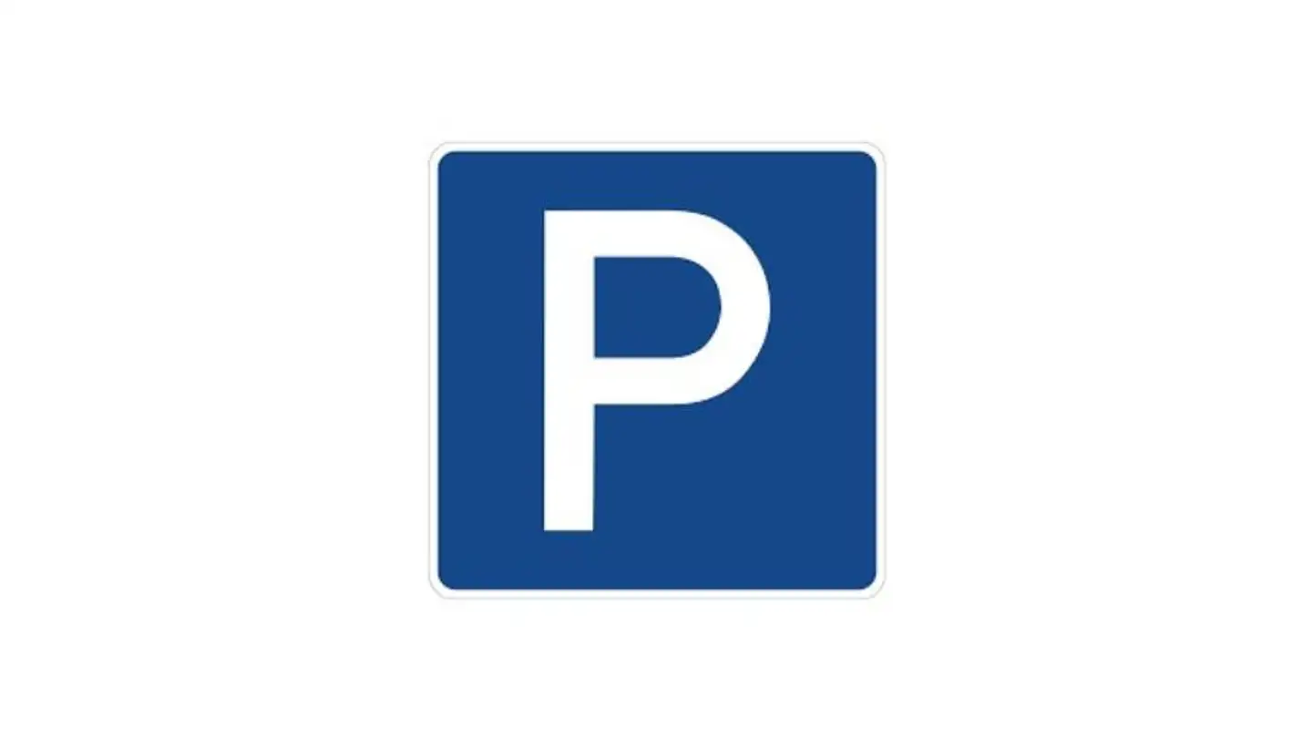 Tiefgaragenstellplatz mieten - Bahnhofweg 6, 9042 Speicher