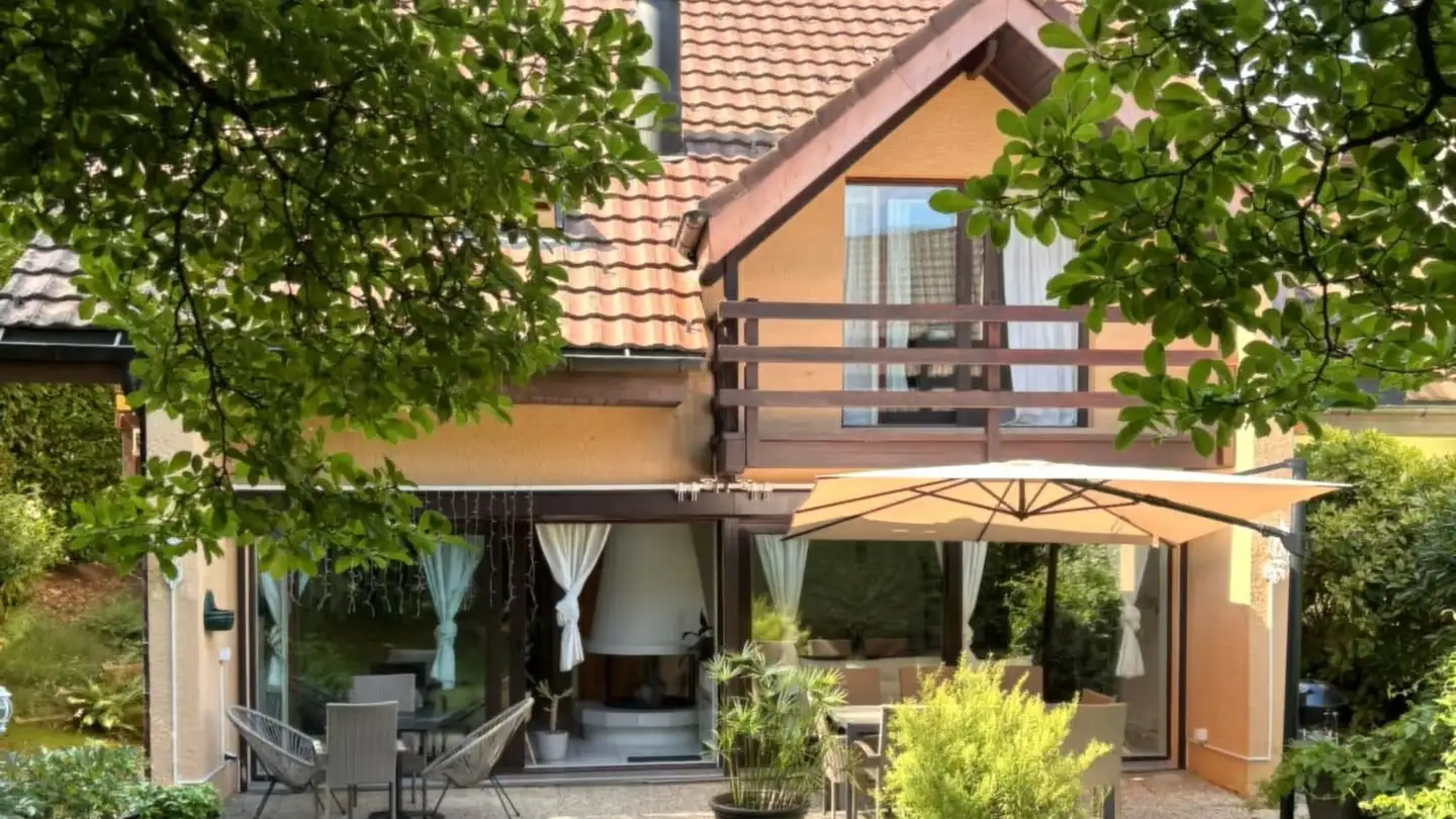 Casa bifamiliare in vendita - Route de la Clochatte, 1052 Le Mont-sur-Lausanne