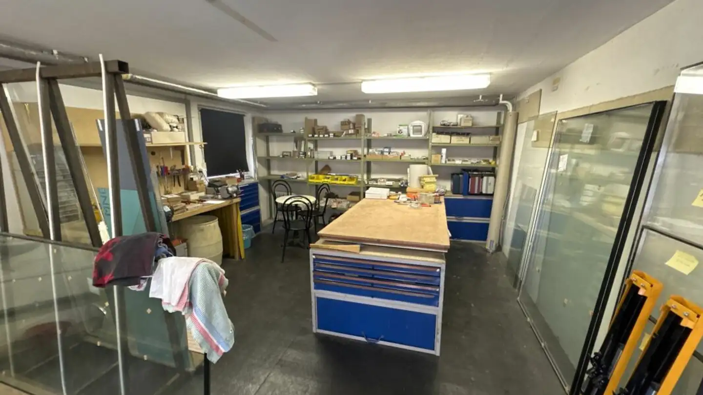 Workshop for rent - Michelstrasse 26, 8049 Zürich