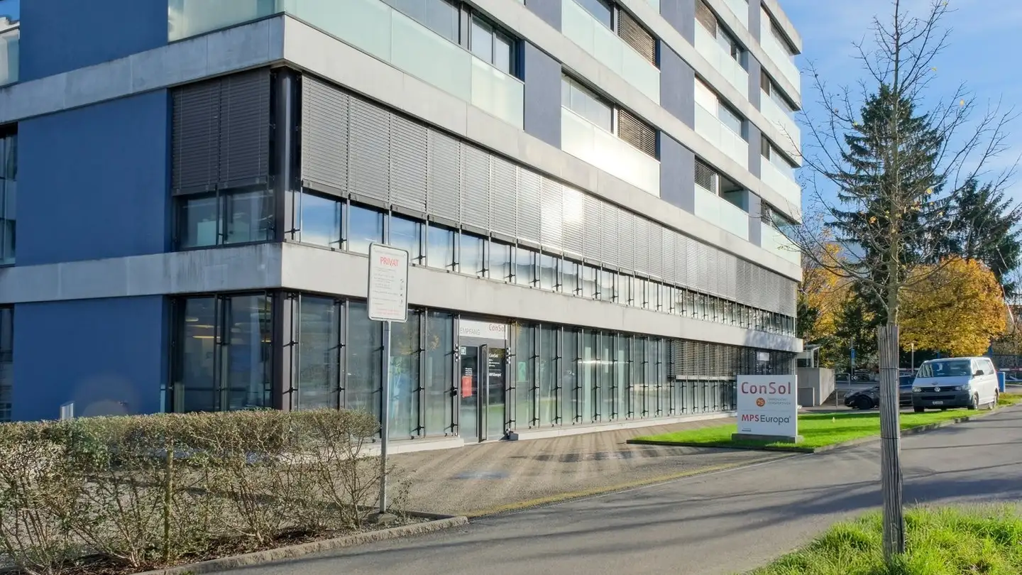 Department store for rent - Inwilerriedstrasse 61, 6340 Baar