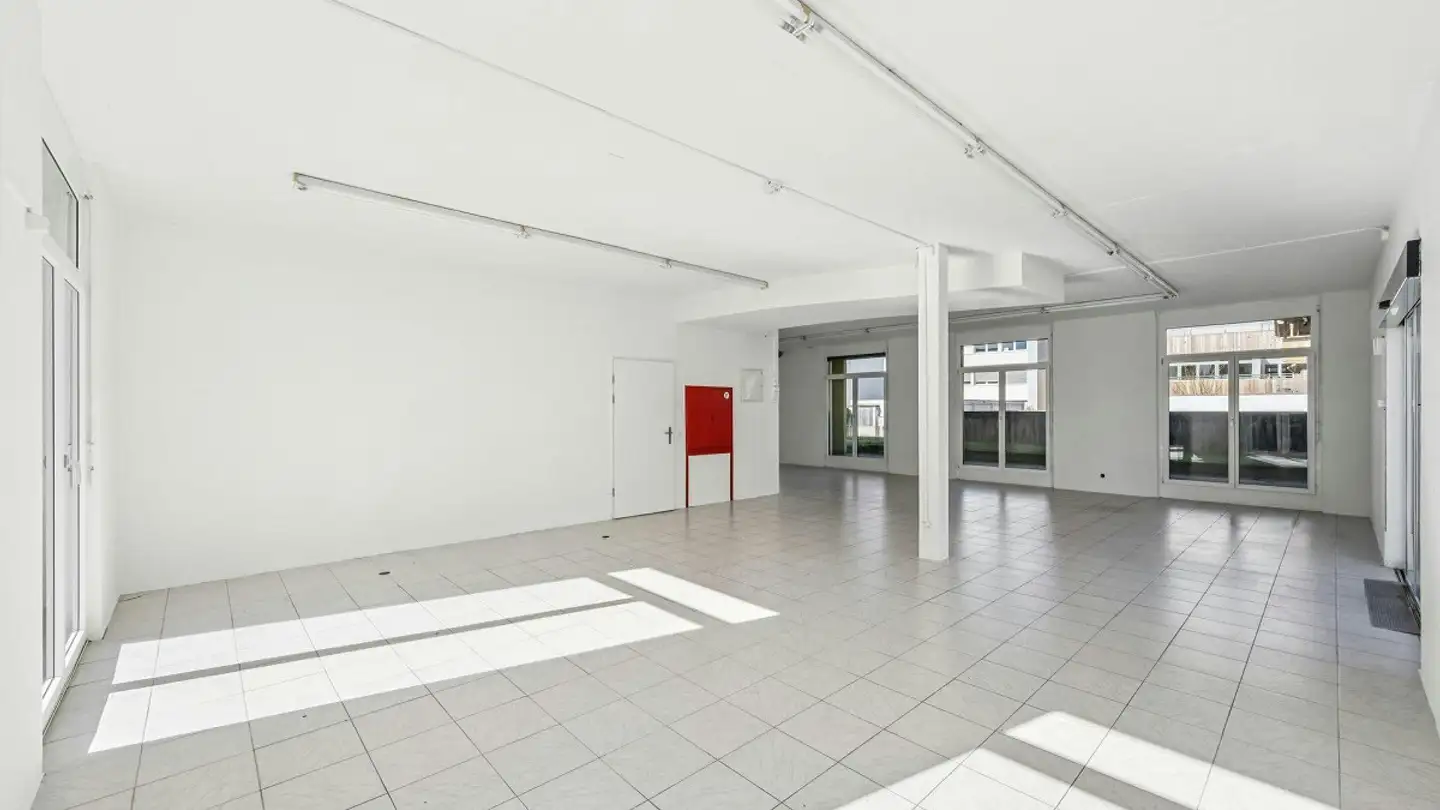 Gewerbe mieten - Muttenzerstrasse 79, 4133 Pratteln - Foto 4