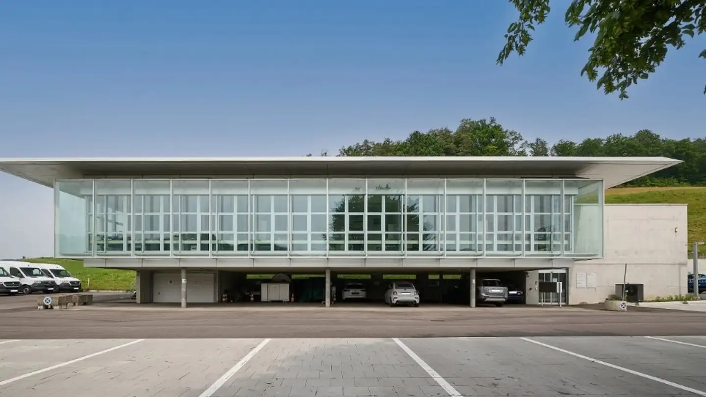 Grande magazzino in vendita - Kantonsstrasse 7b, 4416 Bubendorf