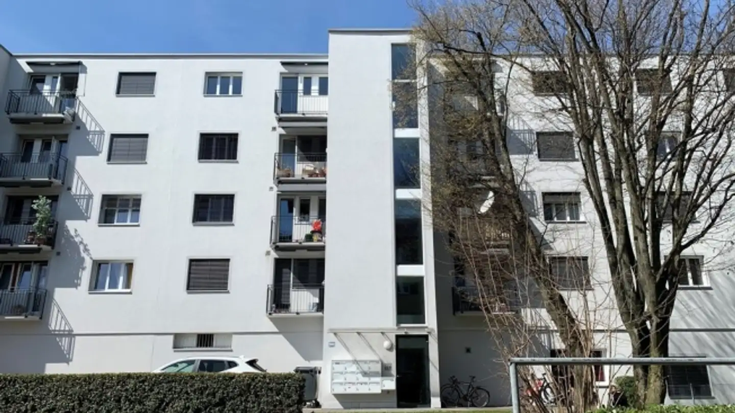 Parcheggio esterno in affitto - Schaffhauserstrasse 500, 8052 Zürich