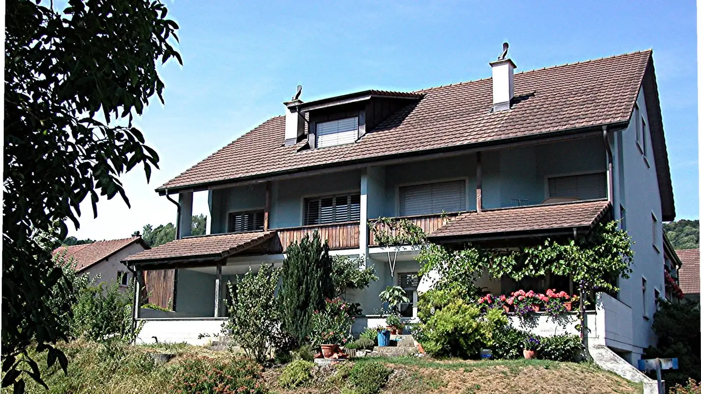 Tiefgaragenstellplatz mieten - Stauseestrasse 2, 5313 Klingnau