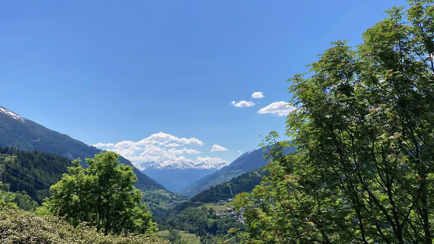 Appartement à vendre - Aragon, 3995 Ernen