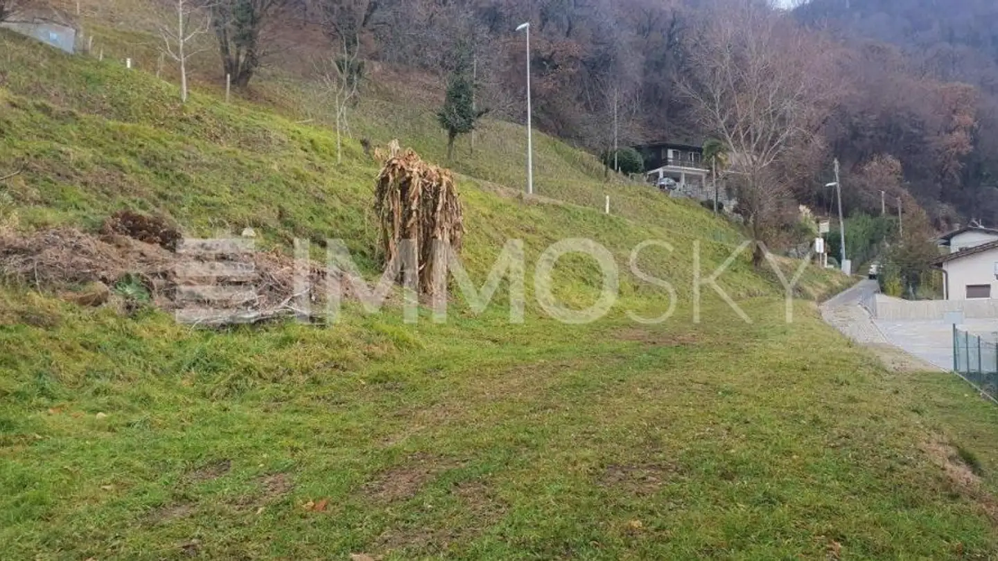 Constructible plot for sale - 6835 Morbio Superiore - Photo 2