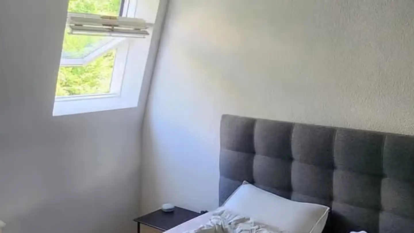 Duplex for rent - Rue de l'Evole 35, 2000 Neuchâtel - Photo 3
