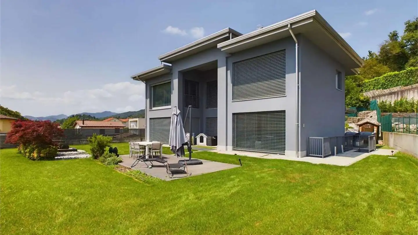 Einfamilienhaus kaufen - 6864 Arzo