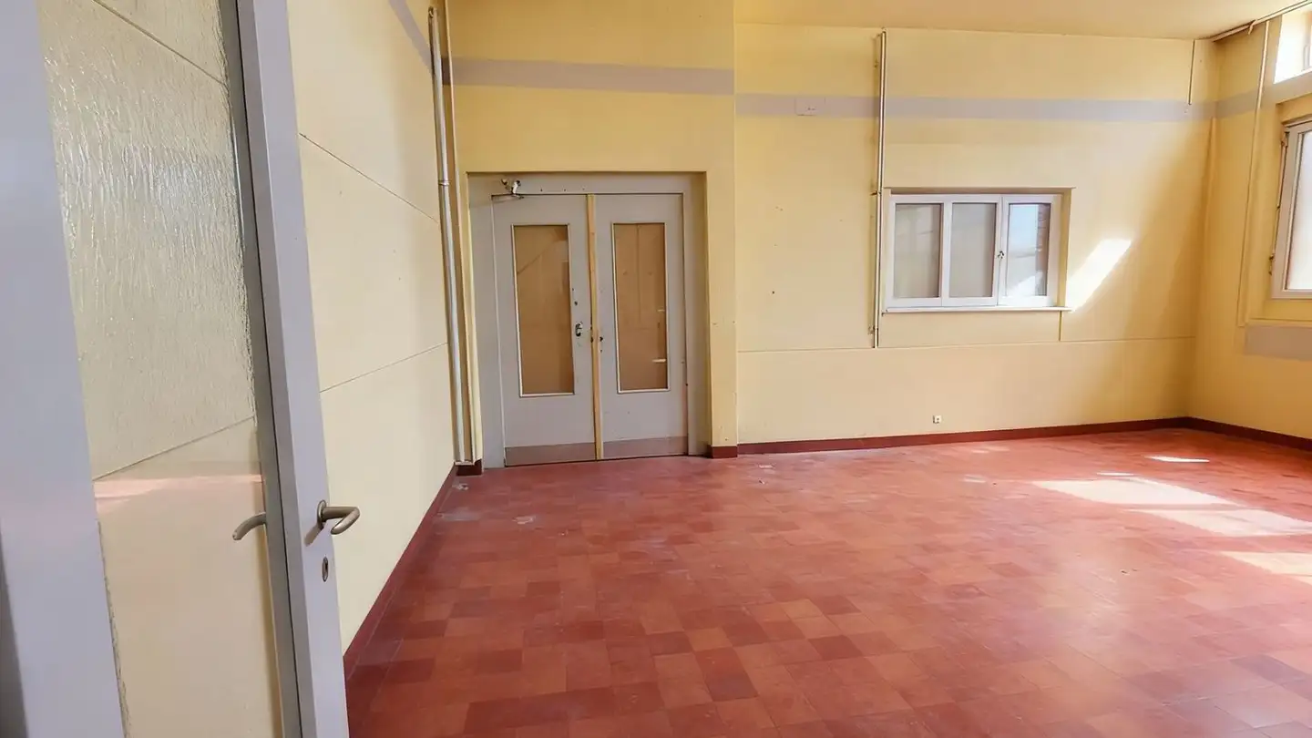 Grande magazzino in affitto - Bahnhofstrasse 45, 8867 Niederurnen - Foto 4