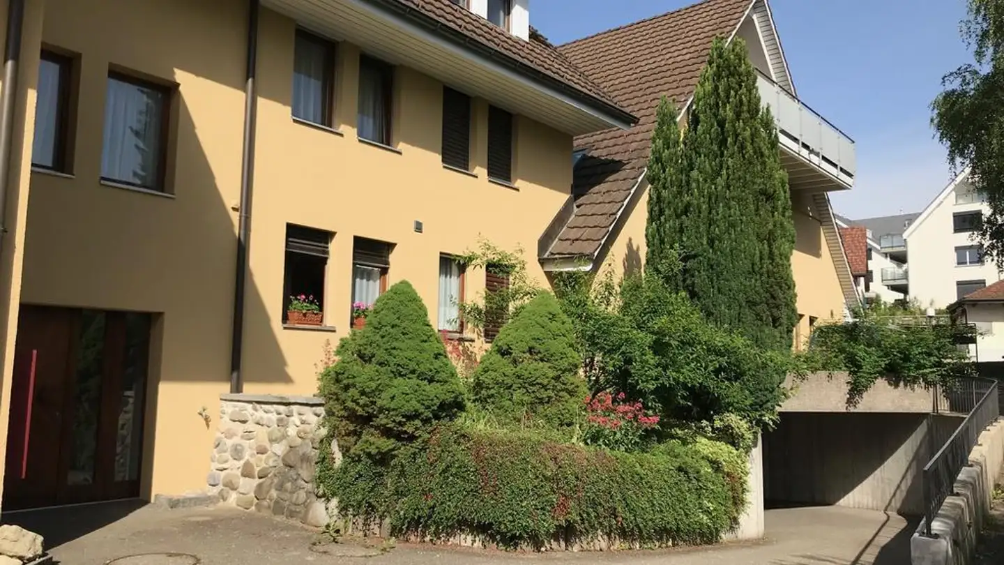Wohnung mieten - Effretikerstrasse 4a, 8604 Volketswil