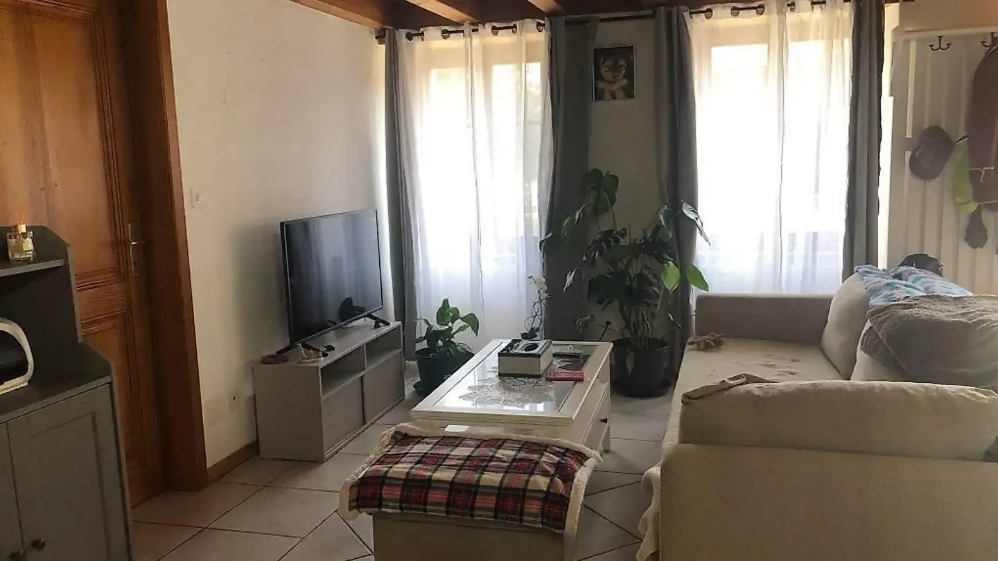 Apartment for rent - 1612 Ecoteaux