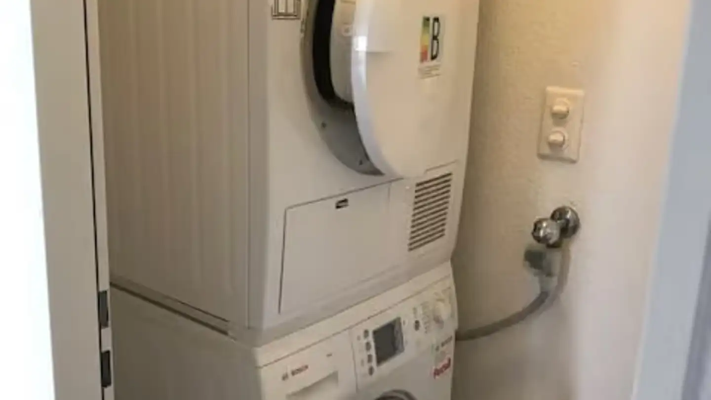 Wohnung mieten - Schulstrasse 4, 8132 Egg b. Zürich - Foto 2