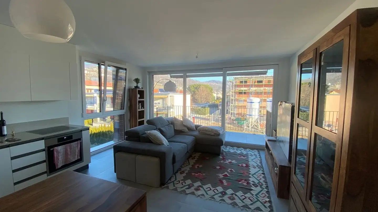 Appartement à louer - 6854 S. Pietro