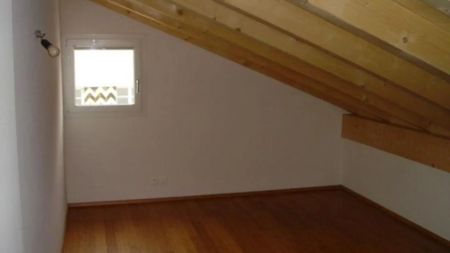 Attique à louer - Städtlistrasse 14, 7130 Ilanz - Photo 4