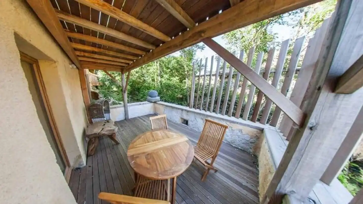 Single house for sale - 2516 Lamboing