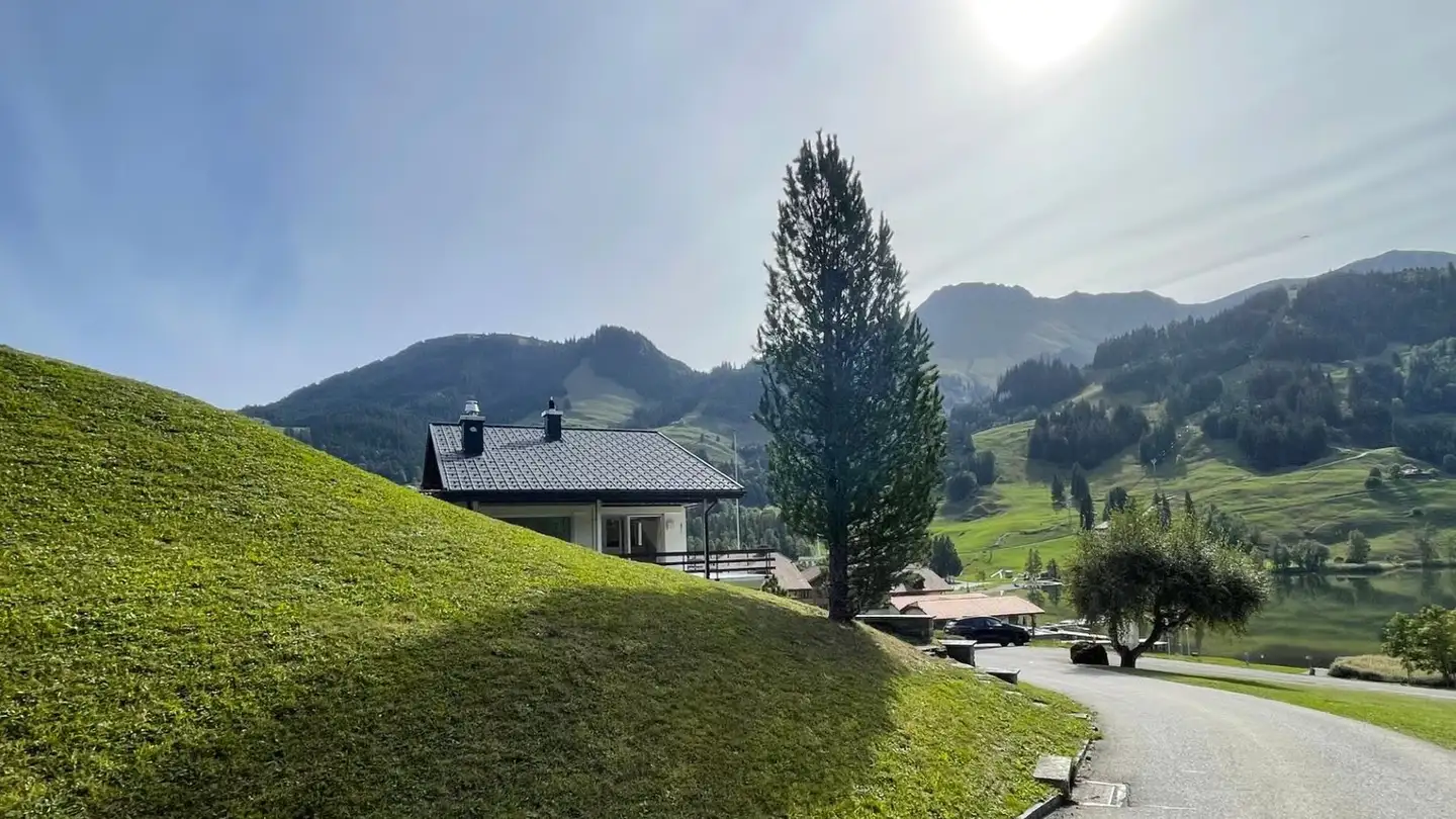 Single house for sale - Seeblick 30, 1716 Schwarzsee