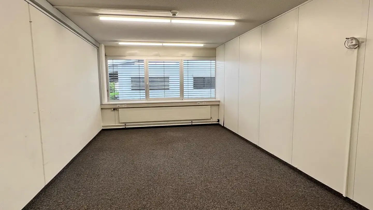 Bürofläche mieten - Industriestrasse 29, 4703 Kestenholz - Foto 4
