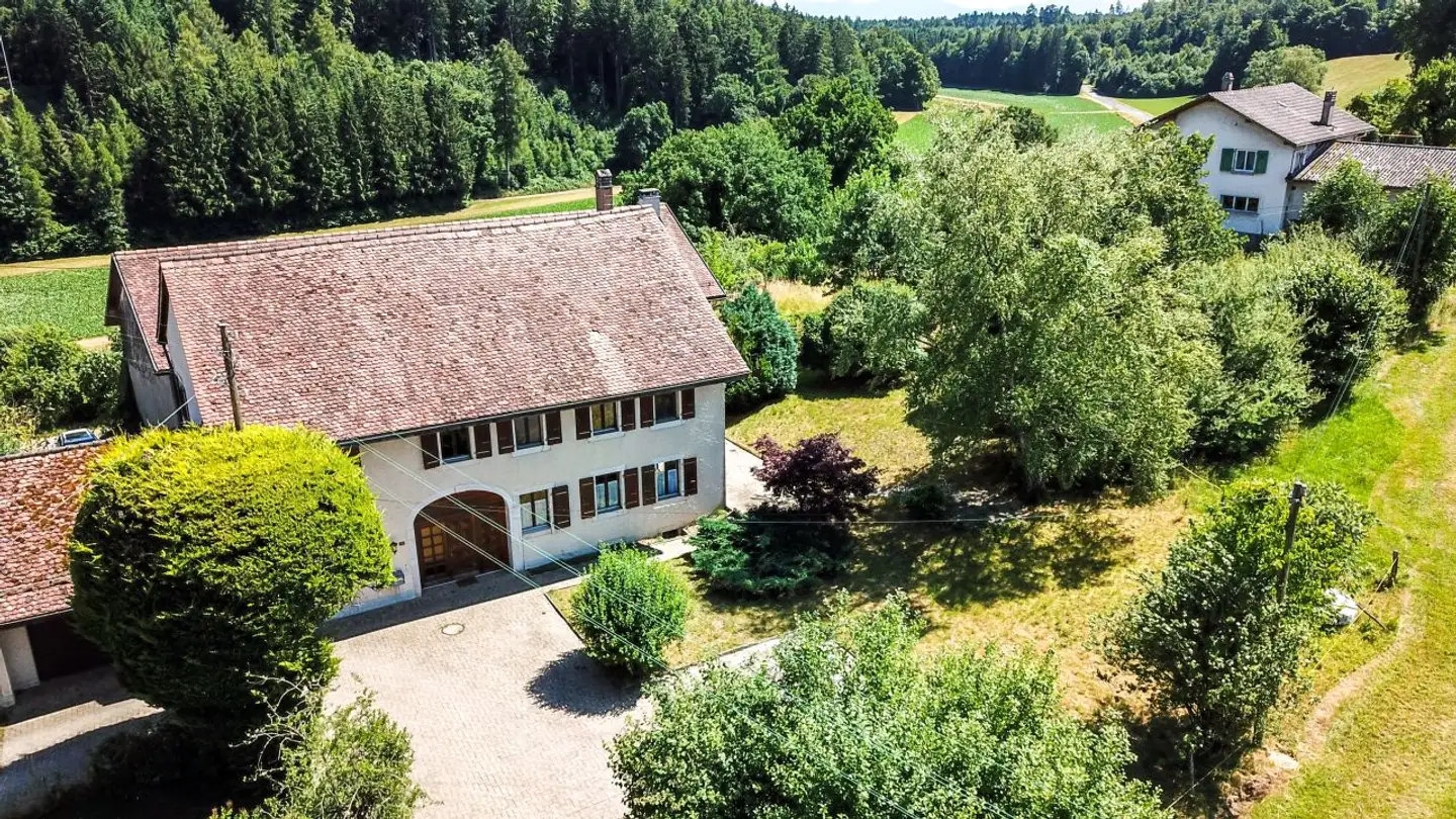 Single house for sale - 1144 Ballens