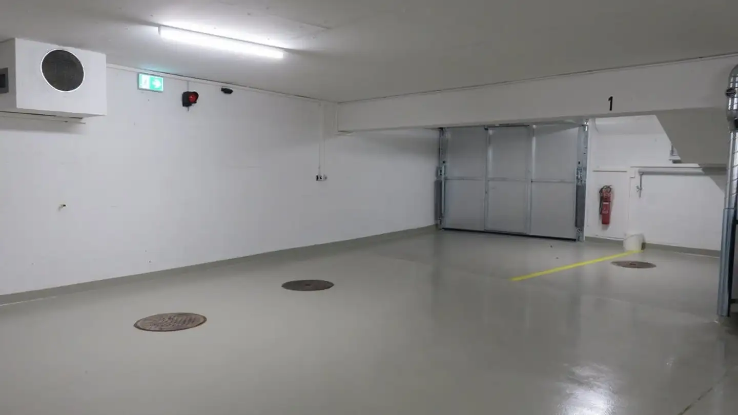 Indoor motorbike parking space for rent - Kehrgasse 40, 3018 Bern - Photo 4