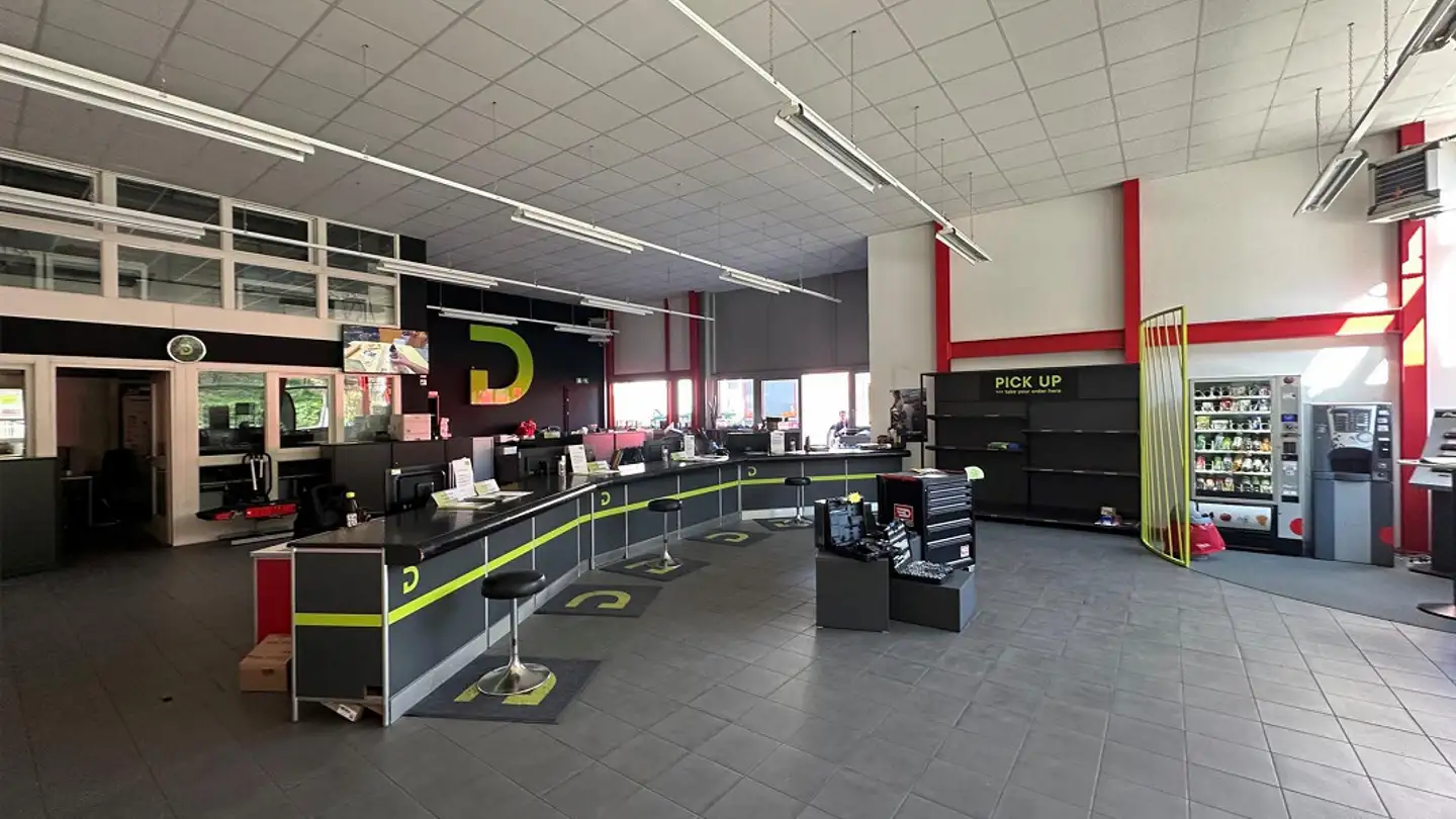 Commercial for rent - Via Cantonale 22, 6917 Barbengo - Photo 2