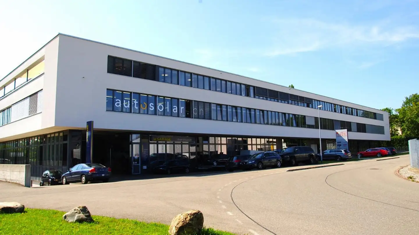 Espace de stockage à louer - Industriestrasse 8, 8618 Oetwil am See