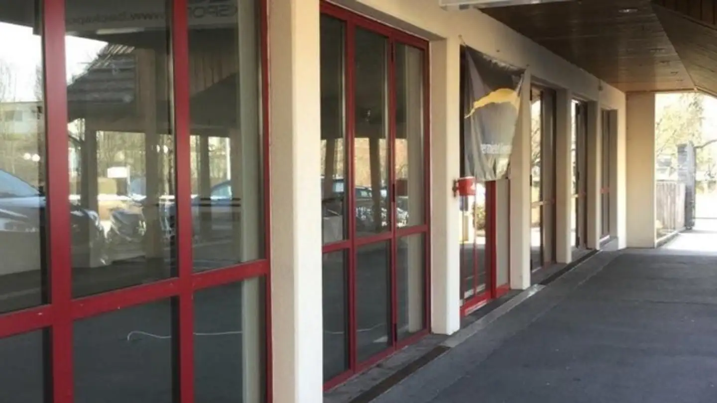 Shop for rent - Hauptstrasse 55, 5330 Bad Zurzach - Photo 4