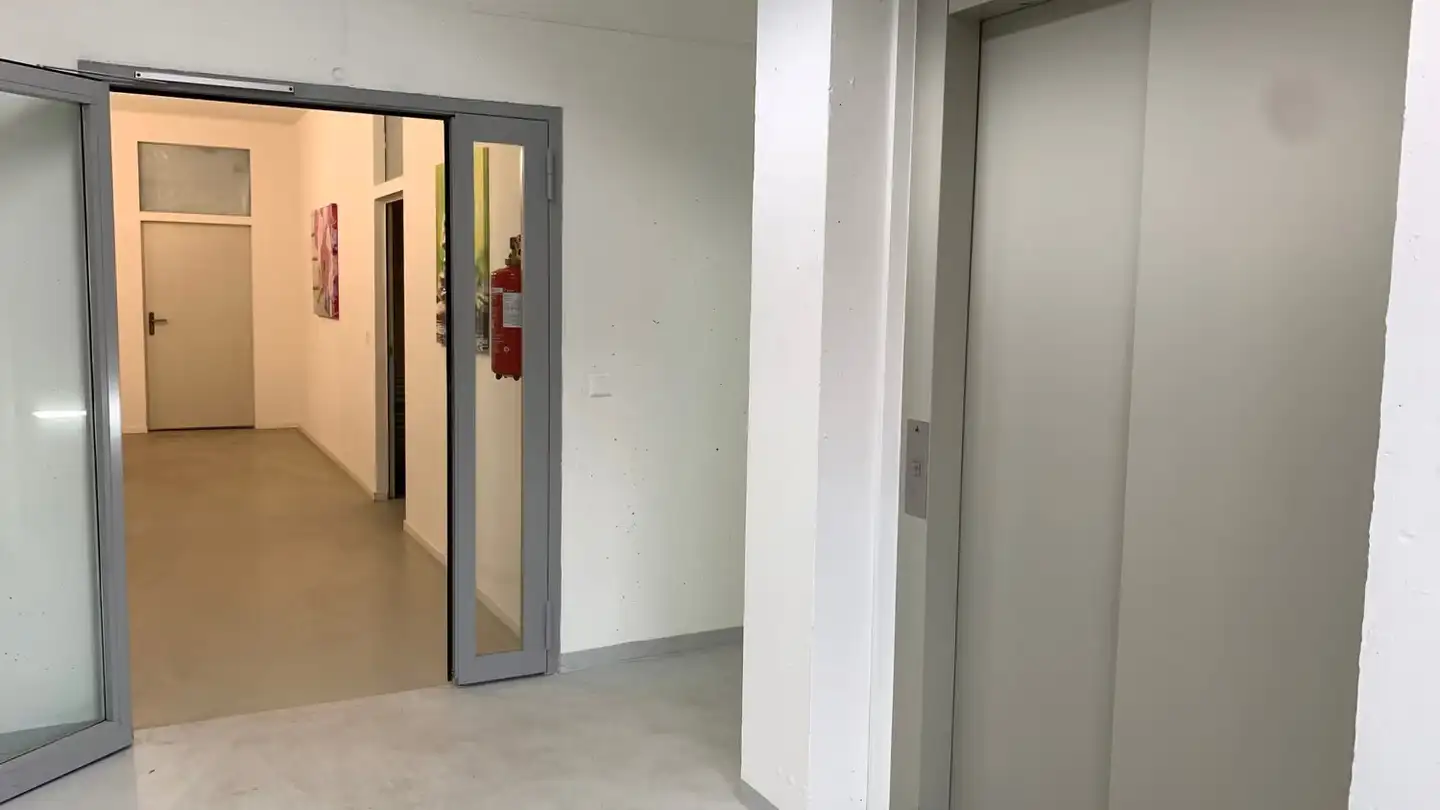Gewerbe mieten - Fischhausenstrasse 8b, 8722 Kaltbrunn - Foto 2