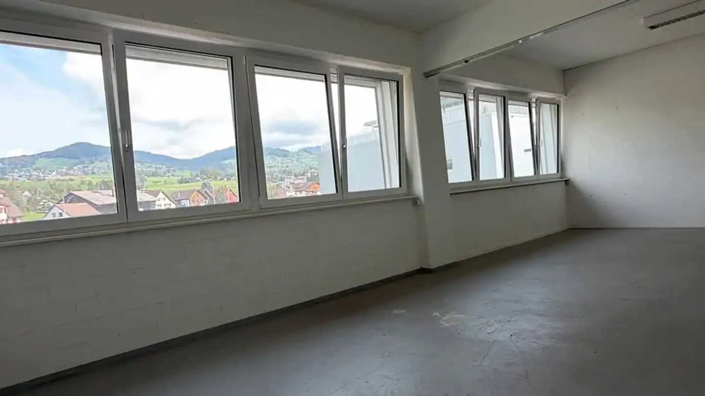 Gewerbe mieten - Fischhausenstrasse 8b, 8722 Kaltbrunn - Foto 3