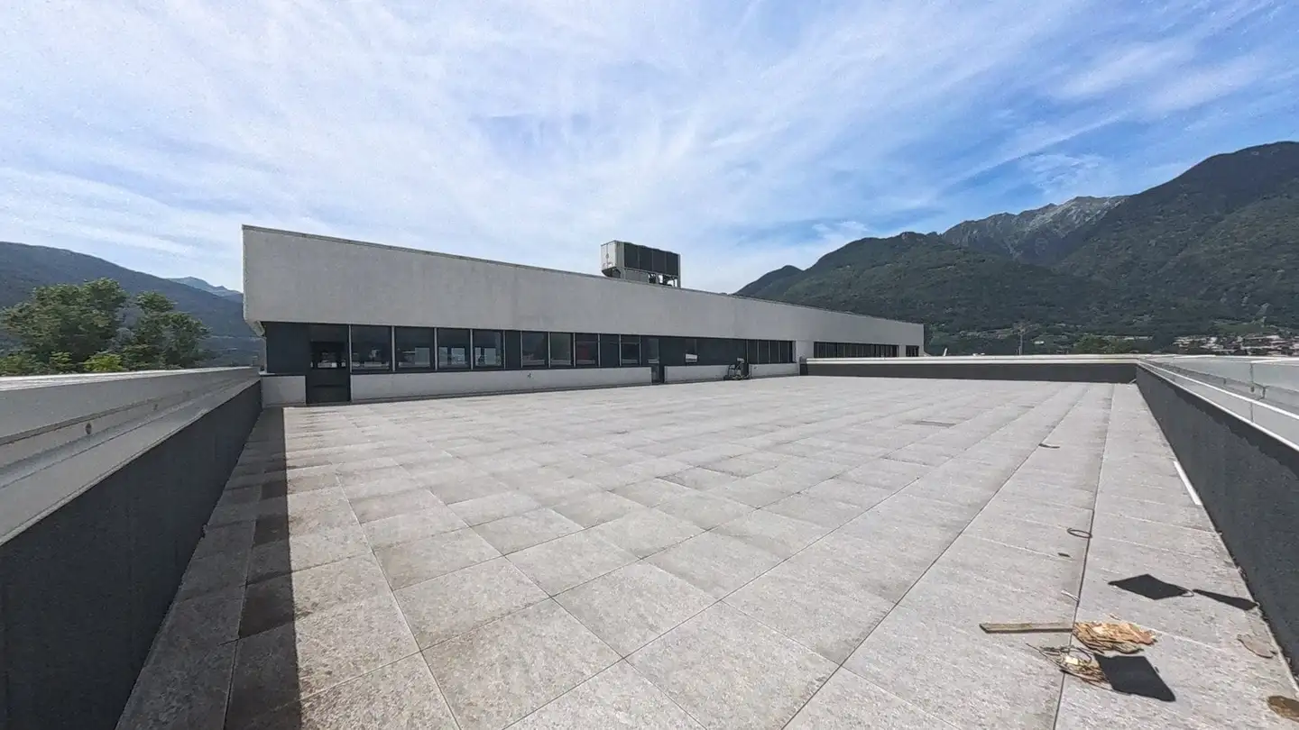 Grand magasin à vendre - 6512 Giubiasco - Photo 2