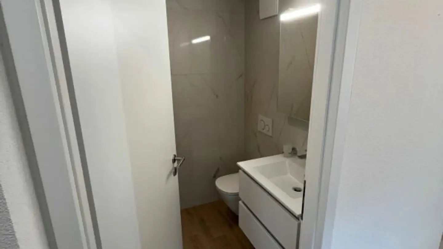 Furnished apartment for rent - Rue Du Village, 1882 Gryon - Photo 2