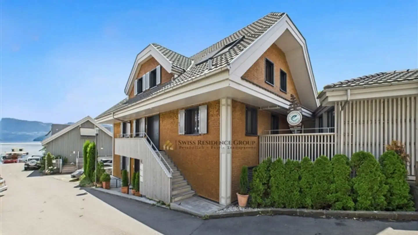 Appartement à louer - 6353 Weggis