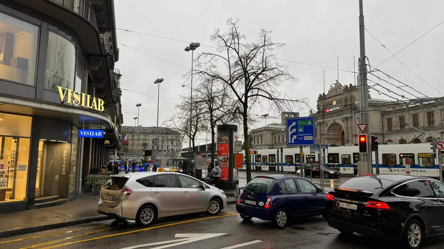 Ristorante in affitto - Bahnhofplatz 3, 8001 Zürich - Photo 4