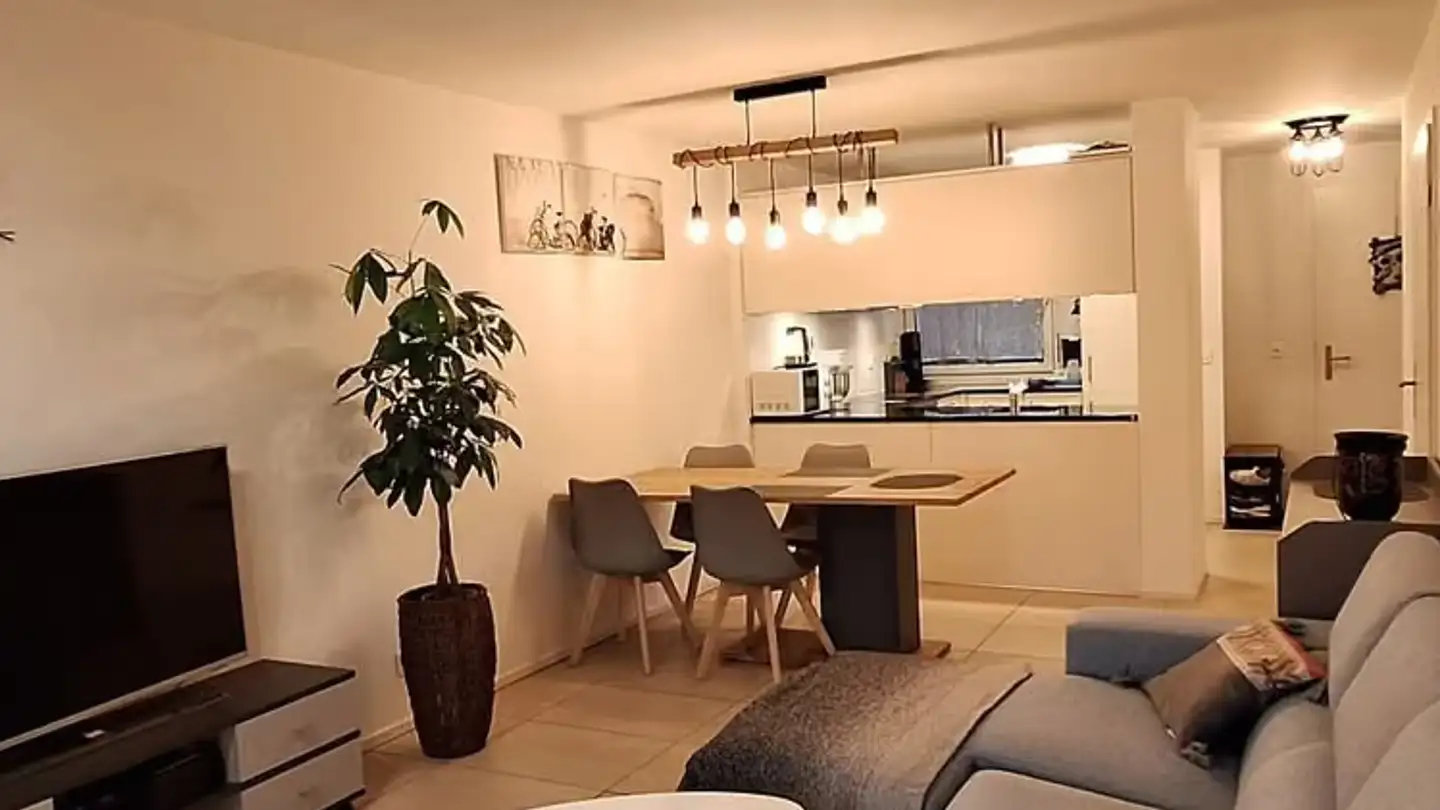Apartment for rent - Haut De Scherwyl 4, 1634 La Roche FR - Photo 2