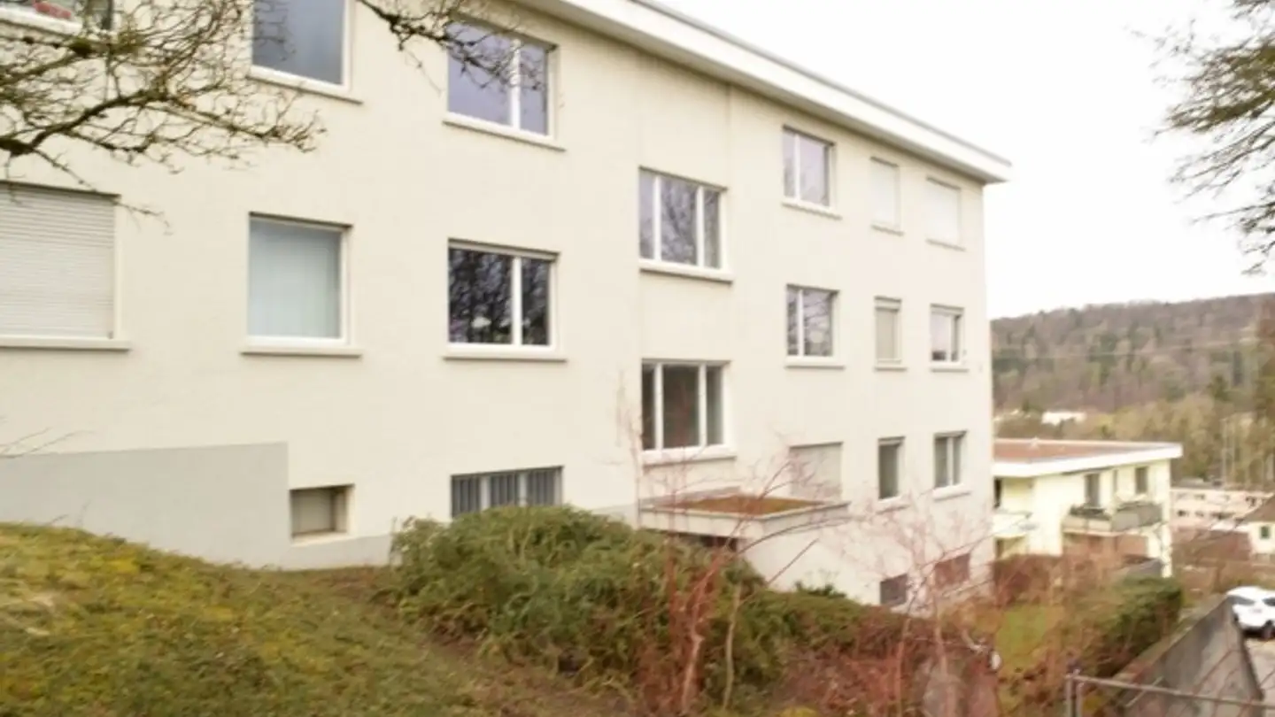 Parkplatz im Freien mieten - Im Glockenacker 68, 8053 Zürich