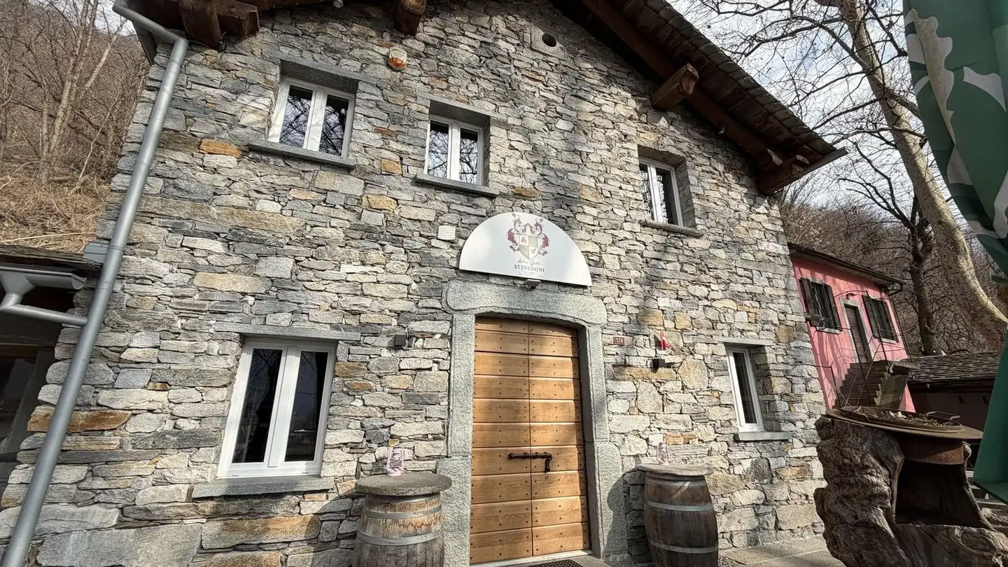 Restaurant for sale - Strada Cantonale 174, 6534 S. Vittore