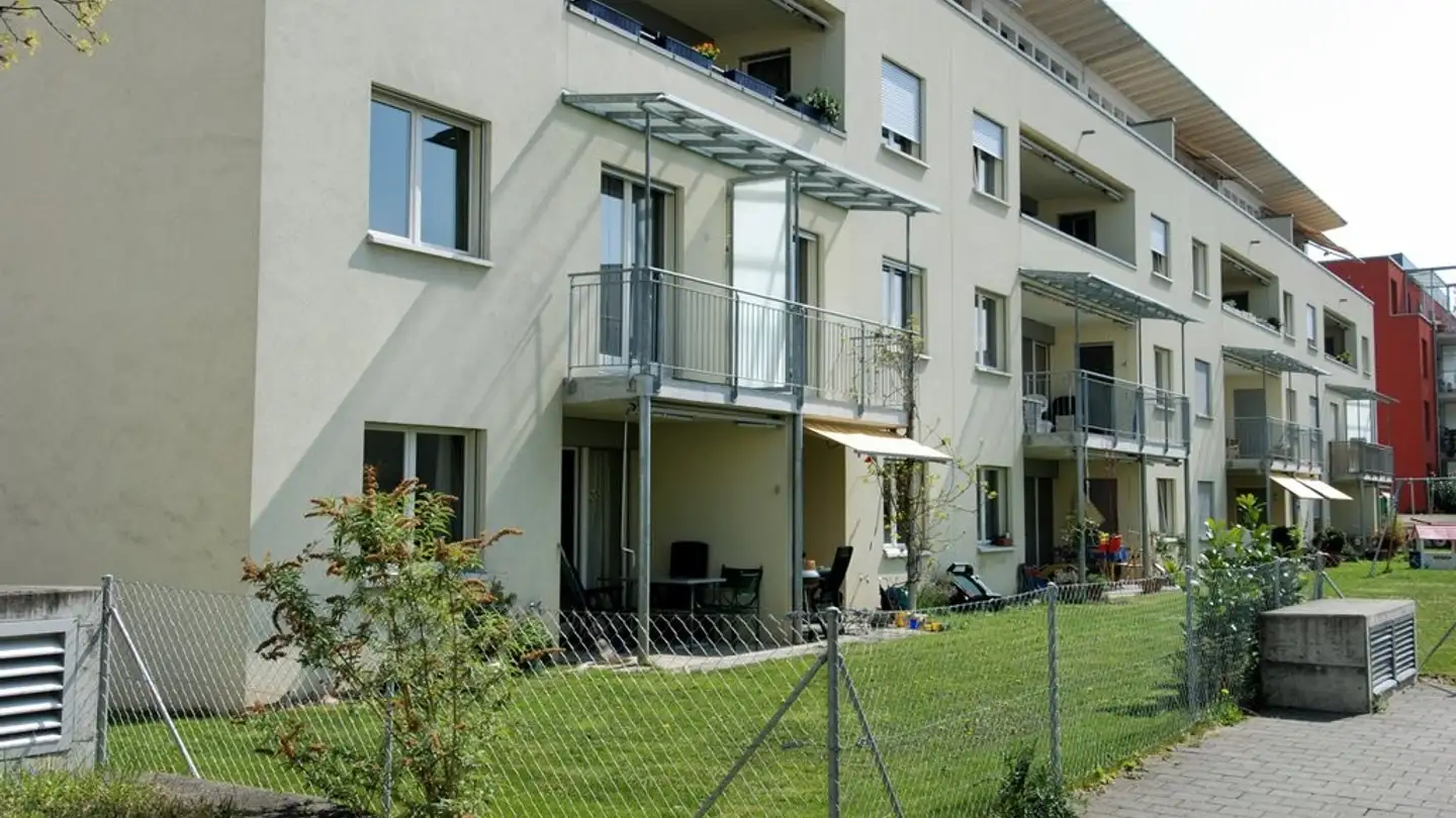 Dachgeschosswohnung mieten - Mattweg 153, 4144 Arlesheim - Foto 2
